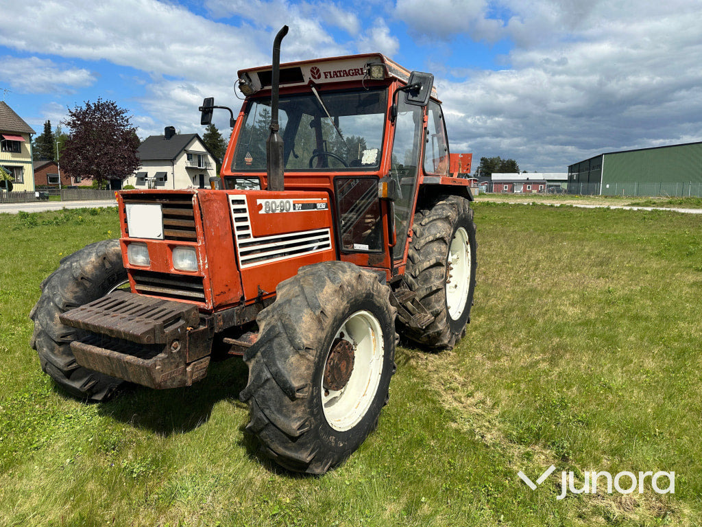 Fiat 80-90 4 wd - Traktor: gambar 2 Fiat 80-90 4 wd - Traktor: gambar 2