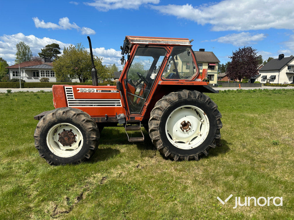 Fiat 80-90 4 wd - Traktor: gambar 4 Fiat 80-90 4 wd - Traktor: gambar 4