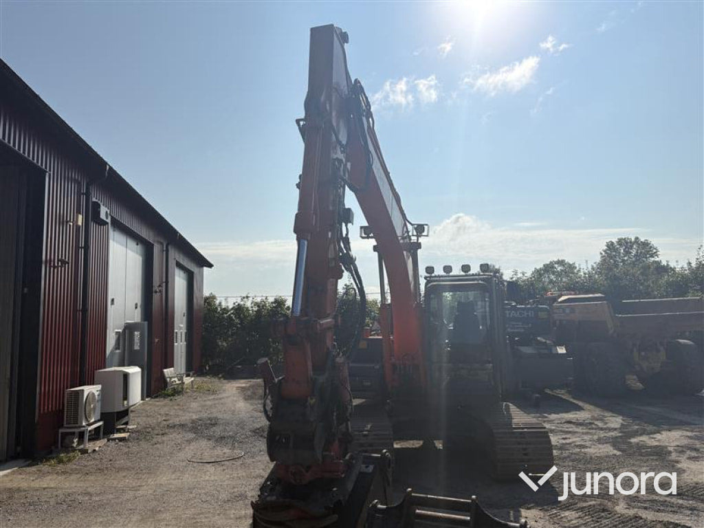 Grävmaskin Hitachi ZX130-3 - Ekskavator perayap: gambar 3 Grävmaskin Hitachi ZX130-3 - Ekskavator perayap: gambar 3