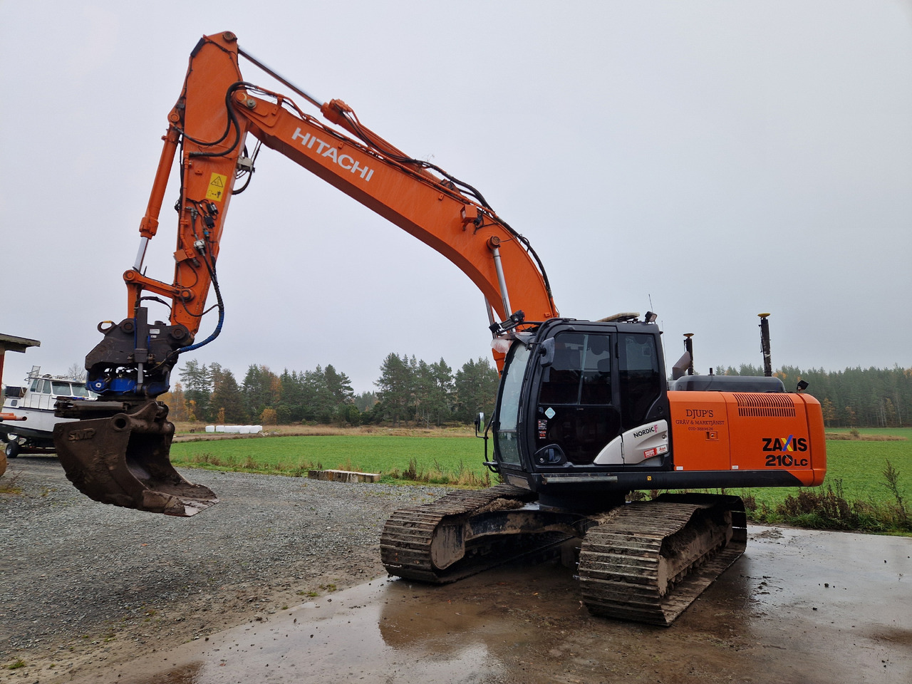 Grävmaskin - Hitachi, Zaxis 210 LC - Ekskavator perayap: gambar 1 Grävmaskin - Hitachi, Zaxis 210 LC - Ekskavator perayap: gambar 1