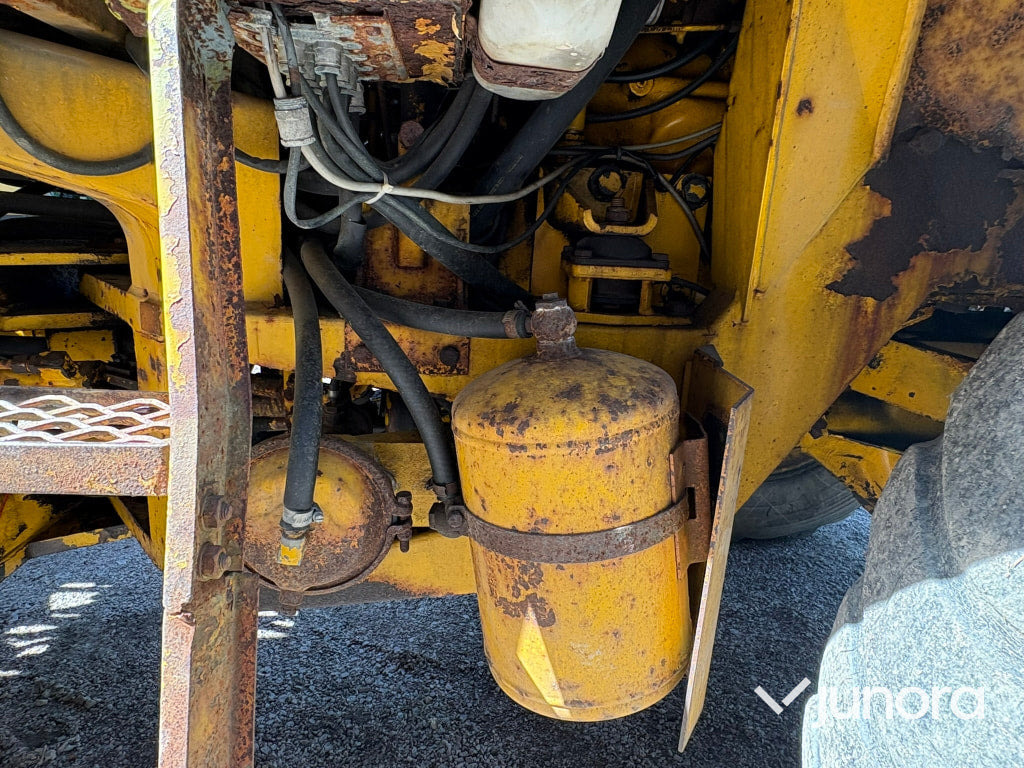 Wheel loader Hjullastare Volvo BM 4200: gambar 25