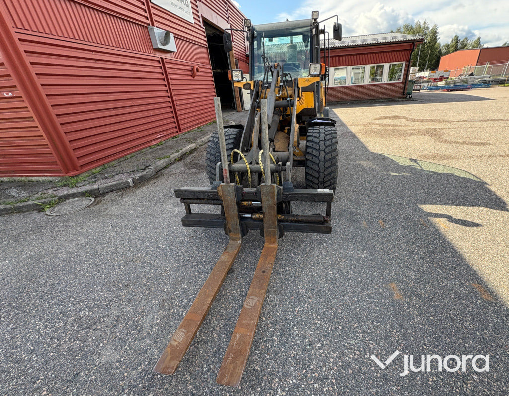Hjullastare Volvo L25 B - Wheel loader: gambar 2 Hjullastare Volvo L25 B - Wheel loader: gambar 2