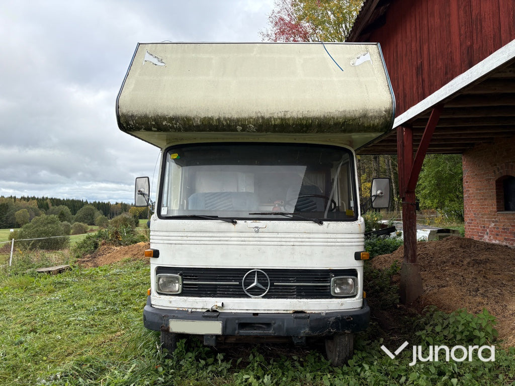 Husbil MERCEDES BENZ LP 608/32 - Alkoven: gambar 2 Husbil MERCEDES BENZ LP 608/32 - Alkoven: gambar 2