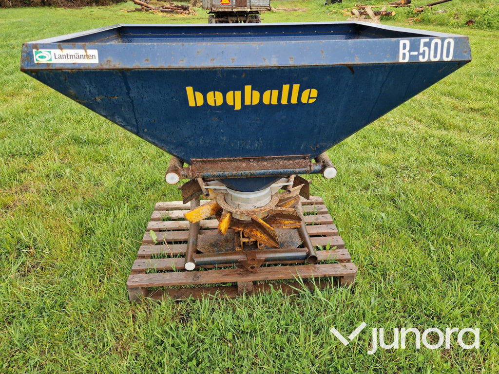 Konstgödselspridare Bogballe B-500 - Penyebar pupuk: gambar 2 Konstgödselspridare Bogballe B-500 - Penyebar pupuk: gambar 2