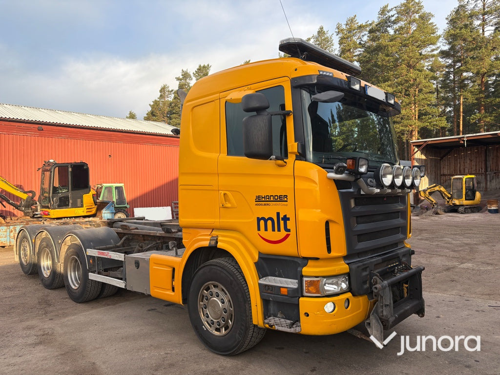 Lastväxlare- Scania G440LB8X4*4HSA - Hook lift: gambar 4 Lastväxlare- Scania G440LB8X4*4HSA - Hook lift: gambar 4