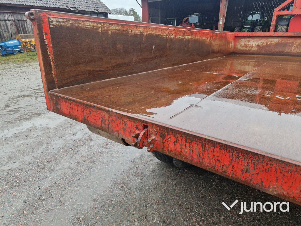 Lastväxlarvagn - Bigab 12-15 Med Flak - Trailer lewati: gambar 3 Lastväxlarvagn - Bigab 12-15 Med Flak - Trailer lewati: gambar 3