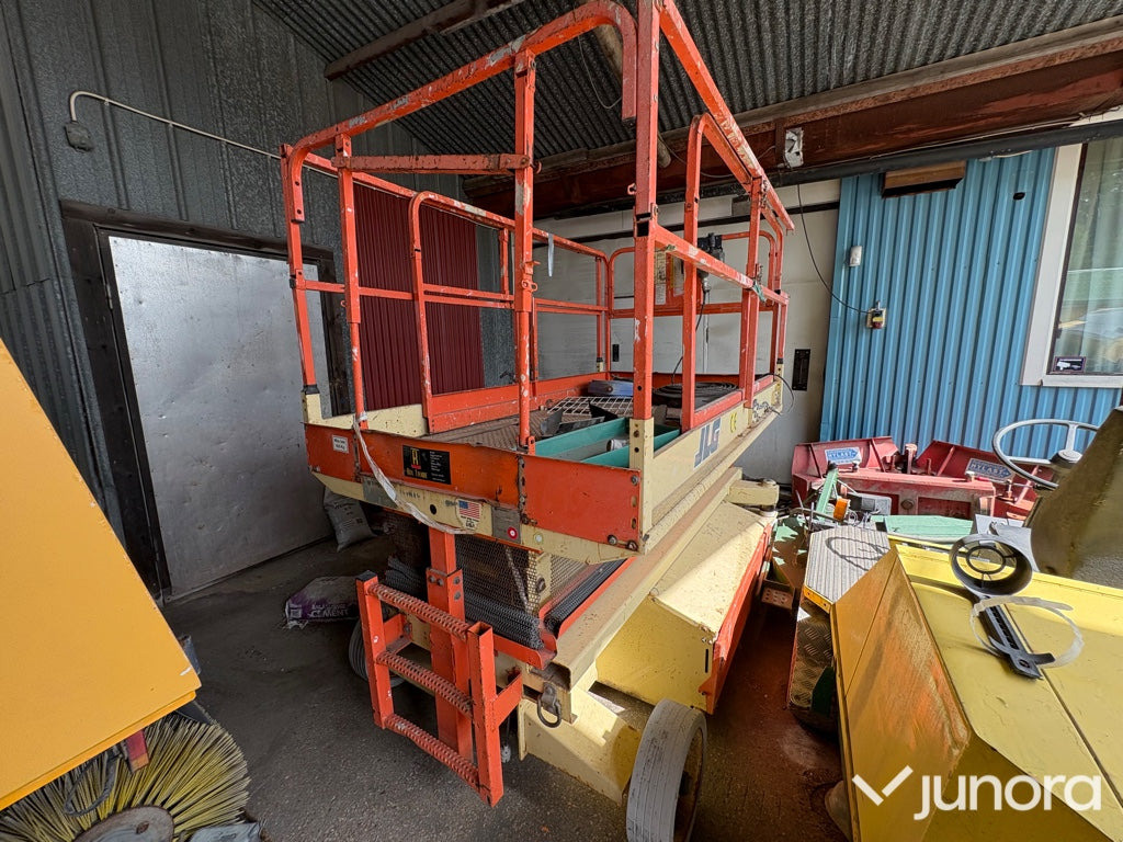 Saxlift - JLG Industries, 2658E - Peralatan lainnya: gambar 4 Saxlift - JLG Industries, 2658E - Peralatan lainnya: gambar 4