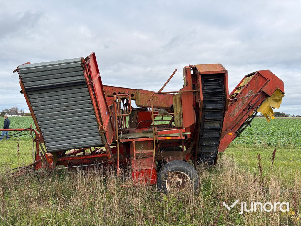Potatisupptagare Grimme LK650 - Mesin pemanen kentang: gambar 5 Potatisupptagare Grimme LK650 - Mesin pemanen kentang: gambar 5