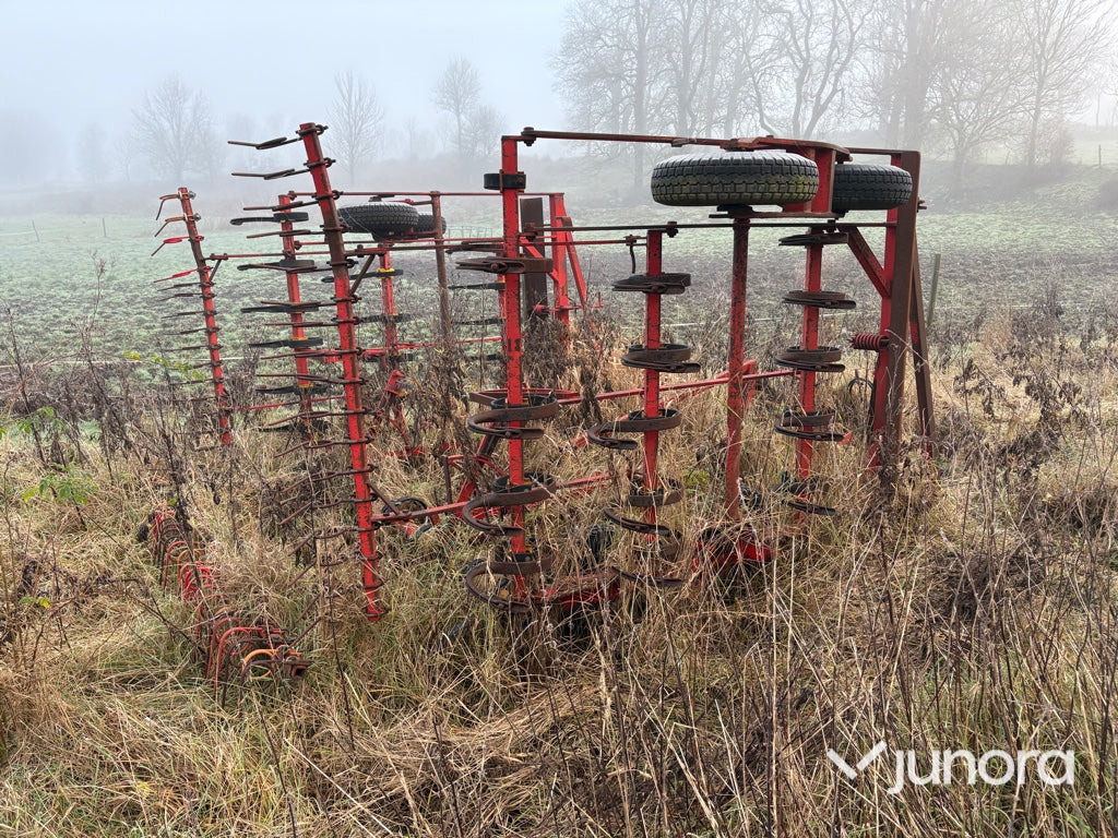 Såbetsharv - Väderstad - Petani: gambar 1 Såbetsharv - Väderstad - Petani: gambar 1