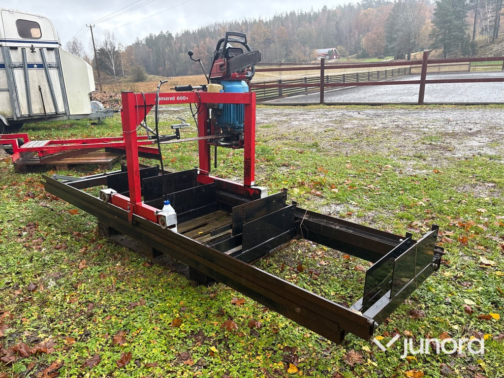 Sågverk - Jonsered 600+ el - Mesin sawmill: gambar 3 Sågverk - Jonsered 600+ el - Mesin sawmill: gambar 3