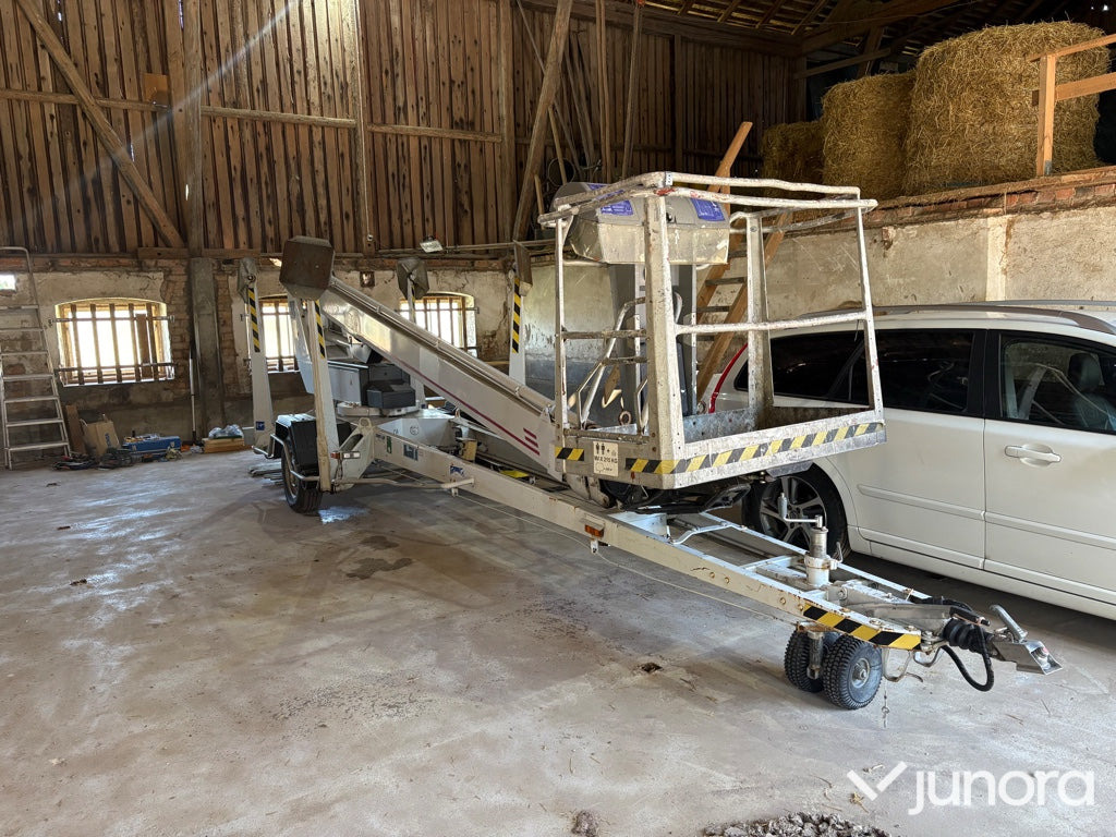 Skylift Dino 180T - Lift boom yang dapat ditarik: gambar 1 Skylift Dino 180T - Lift boom yang dapat ditarik: gambar 1
