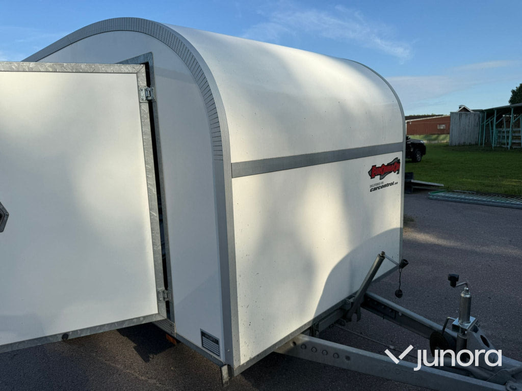 Släp 750kg Eurowagon - Trailer kotak tertutup: gambar 2 Släp 750kg Eurowagon - Trailer kotak tertutup: gambar 2