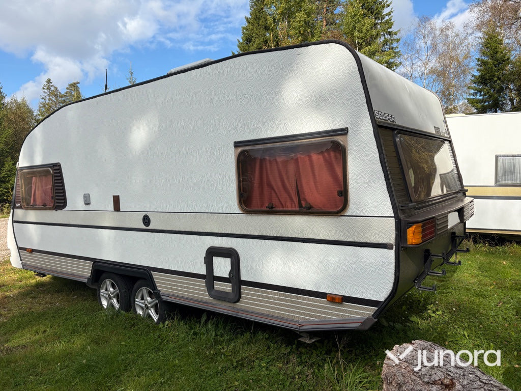 Solifer 5602i - Karavan: gambar 3 Solifer 5602i - Karavan: gambar 3