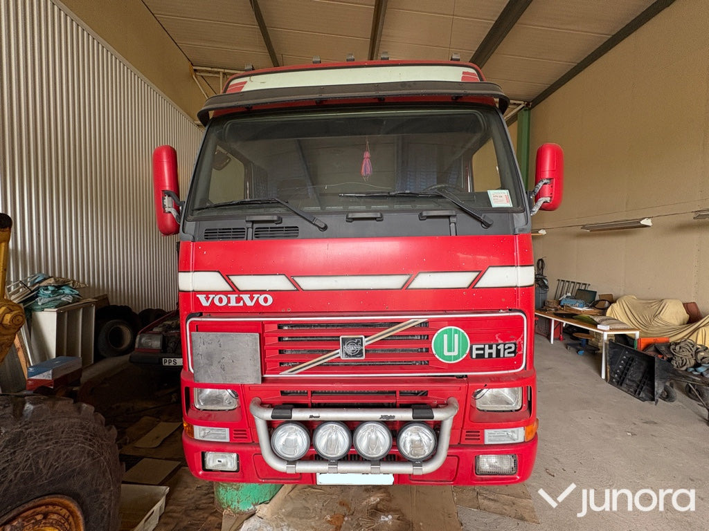 Lastbil - Volvo, FH12 6X2 - Tractor head: gambar 3 Lastbil - Volvo, FH12 6X2 - Tractor head: gambar 3