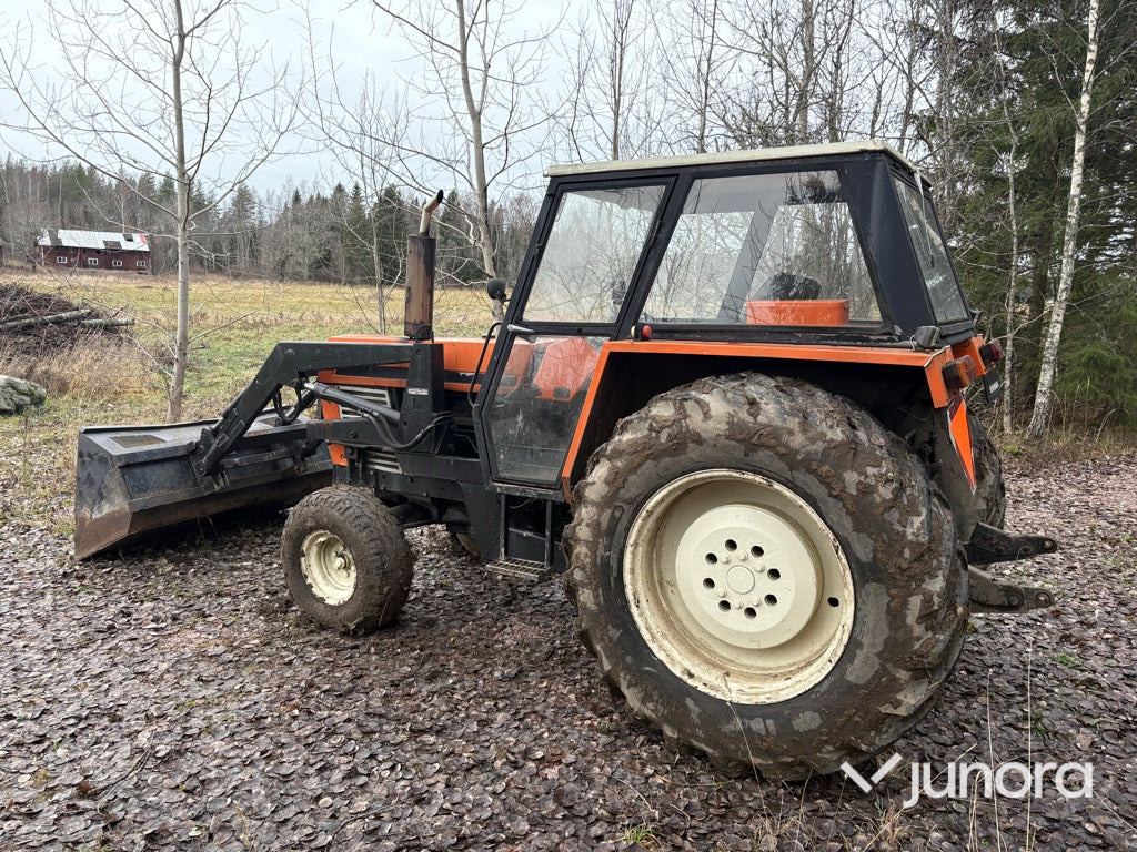 Traktor+ Frontlastare - Ursus, C 385 - Traktor: gambar 4 Traktor+ Frontlastare - Ursus, C 385 - Traktor: gambar 4