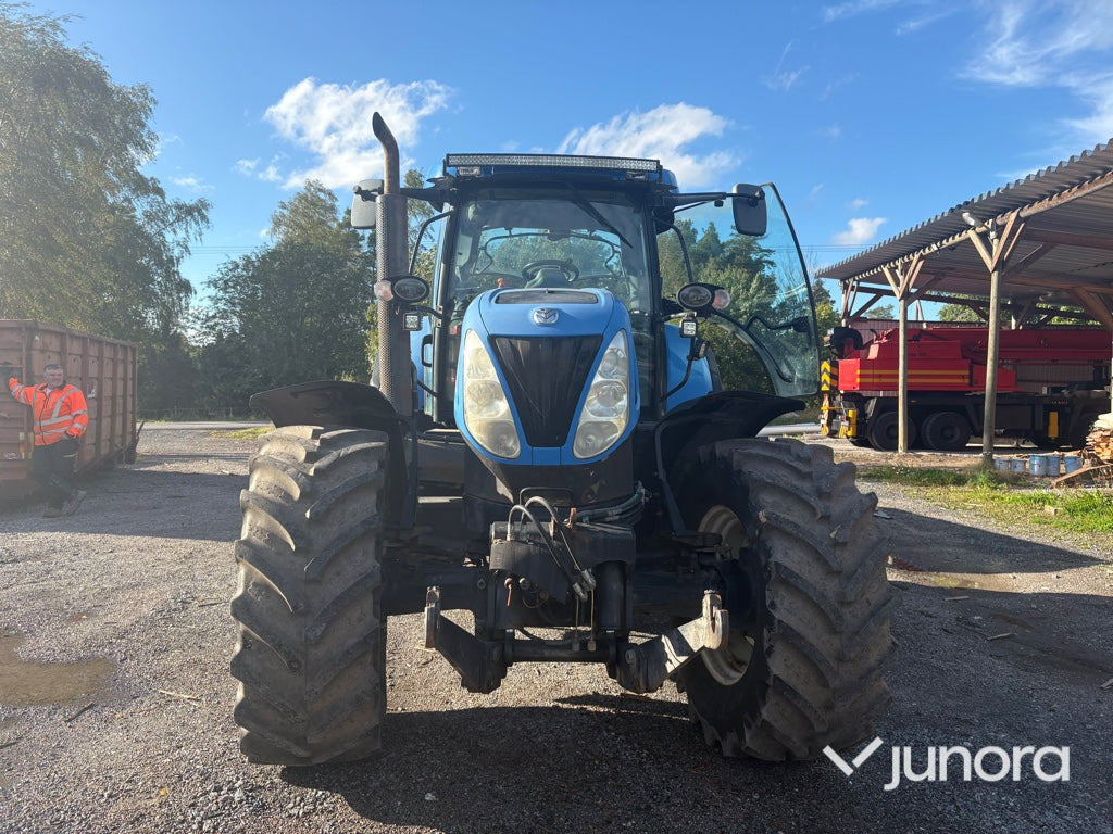 Traktor - New Holland T7040 - Traktor: gambar 2 Traktor - New Holland T7040 - Traktor: gambar 2