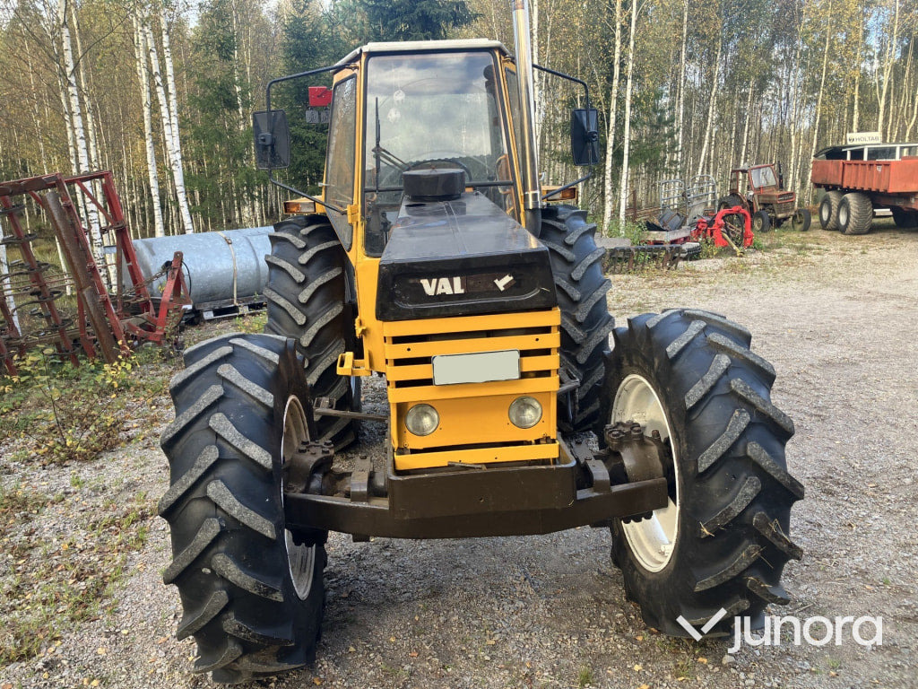 Valmet 802 Turbo - Traktor: gambar 2 Valmet 802 Turbo - Traktor: gambar 2