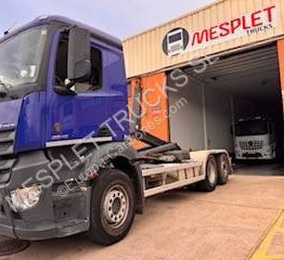Mercedes Actros 2842 - Hook lift: gambar 1 Mercedes Actros 2842 - Hook lift: gambar 1