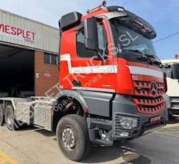 Mercedes Arocs 3551 - Truk jungkit: gambar 2 Mercedes Arocs 3551 - Truk jungkit: gambar 2