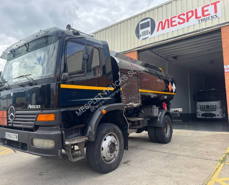 Mercedes Atego 918 AF - Truk tangki: gambar 1 Mercedes Atego 918 AF - Truk tangki: gambar 1