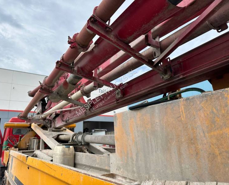 Mercedes SK 2435 K - Truk pompa beton: gambar 5 Mercedes SK 2435 K - Truk pompa beton: gambar 5