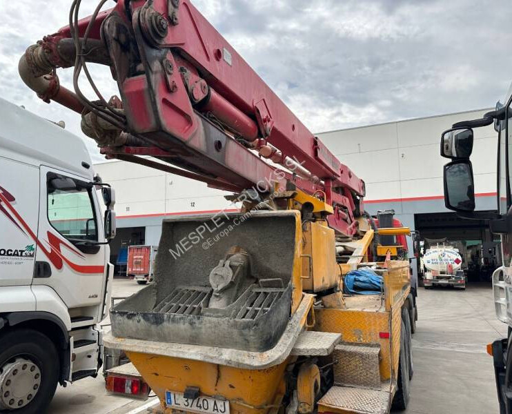 Mercedes SK 2435 K - Truk pompa beton: gambar 2 Mercedes SK 2435 K - Truk pompa beton: gambar 2