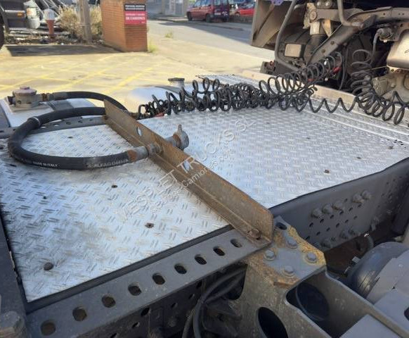 Mercedes Actros 1845 LS - Tractor head: gambar 5 Mercedes Actros 1845 LS - Tractor head: gambar 5