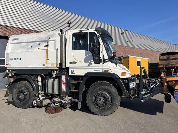 Mercedes-Benz Unimog U400 U400 4 x 2 / Schmidt SK350 sweeper - Penyapu jalan: gambar 1 Mercedes-Benz Unimog U400 U400 4 x 2 / Schmidt SK350 sweeper - Penyapu jalan: gambar 1