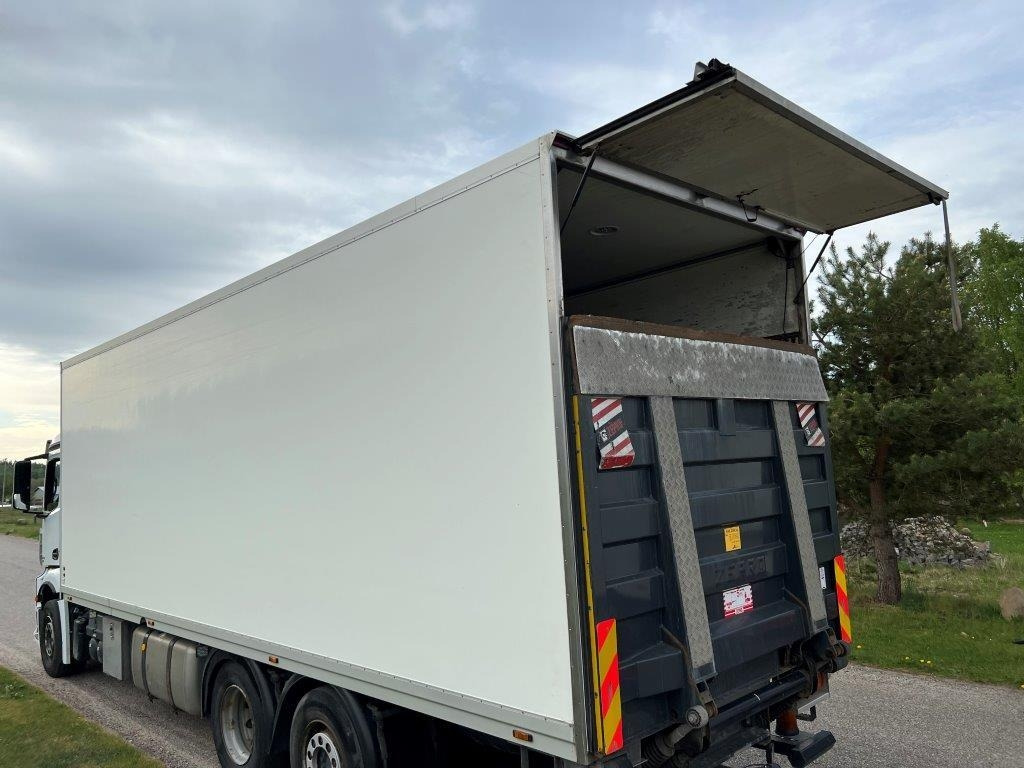 8,4 mtr glasfiber kasse - Xarios 500  - Tukar tubuh box: gambar 3 8,4 mtr glasfiber kasse - Xarios 500  - Tukar tubuh box: gambar 3