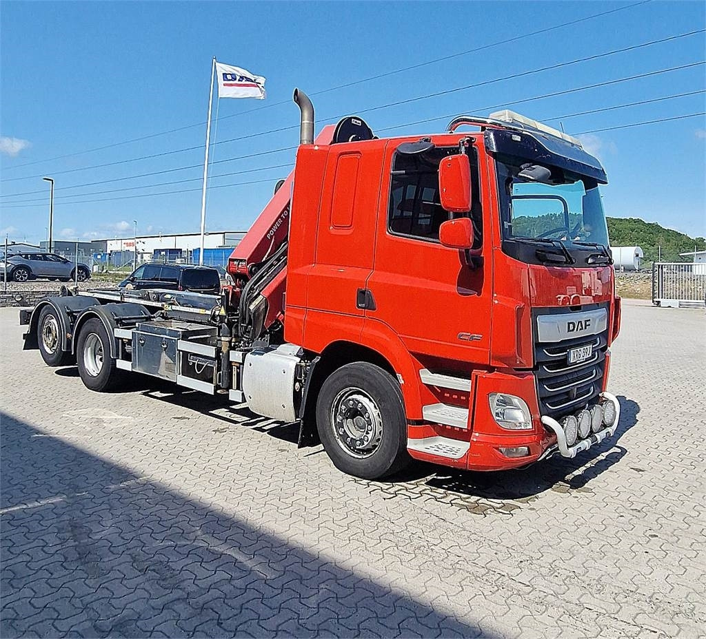 DAF CF 430 FAN - Truk skip loader: gambar 2 DAF CF 430 FAN - Truk skip loader: gambar 2