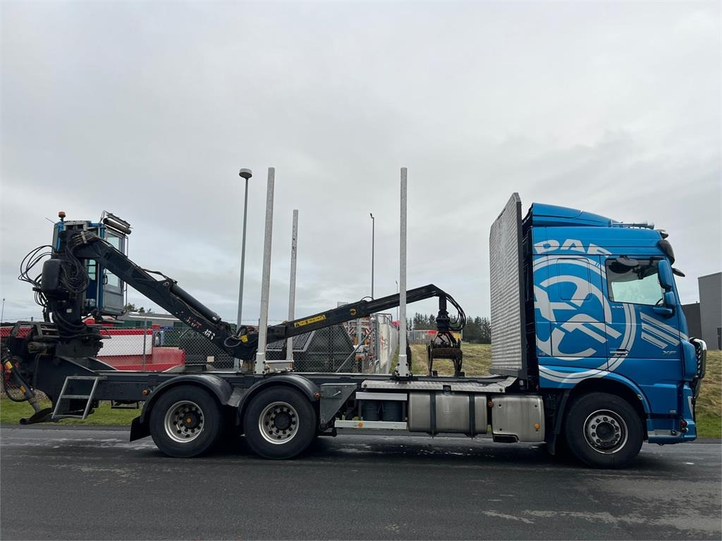 DAF XF530 FAT 6x4 - Truk logging: gambar 3 DAF XF530 FAT 6x4 - Truk logging: gambar 3