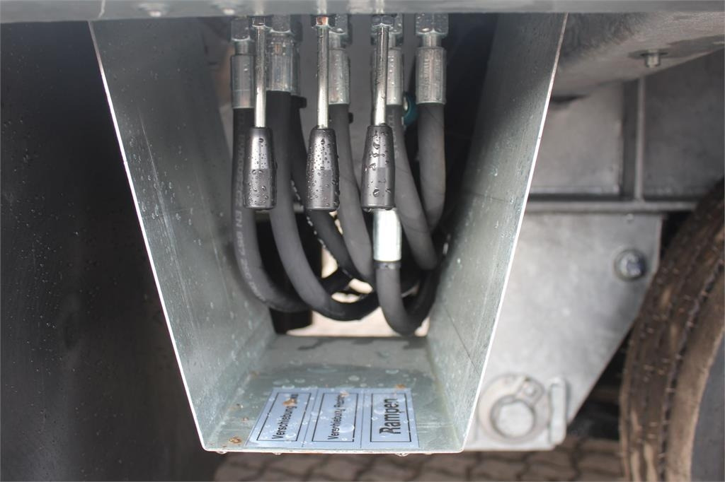 Trailer low bed Hangler DTS-H 300 P 3 akslet med ramper: gambar 16 Trailer low bed Hangler DTS-H 300 P 3 akslet med ramper: gambar 16