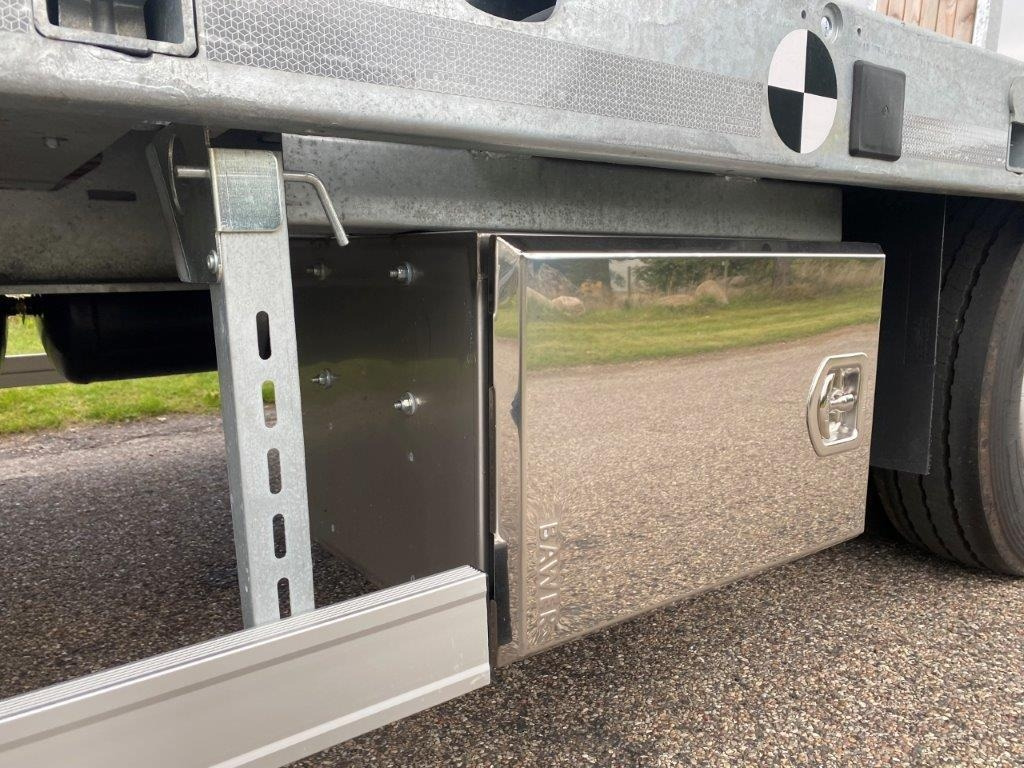 Trailer low bed Hangler DTS-H 300 P 3 akslet med ramper: gambar 13 Trailer low bed Hangler DTS-H 300 P 3 akslet med ramper: gambar 13