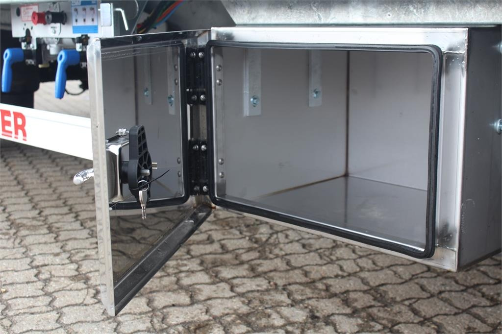 Trailer low bed Hangler DTS-H 300 P 3 akslet med ramper: gambar 12 Trailer low bed Hangler DTS-H 300 P 3 akslet med ramper: gambar 12