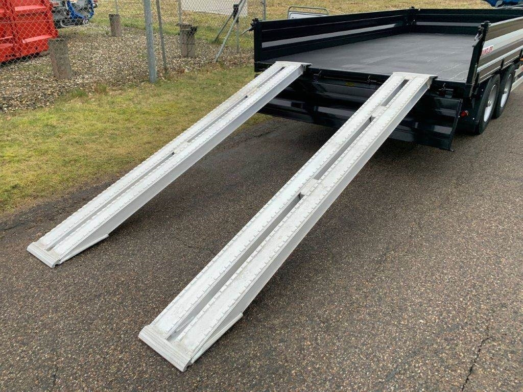 Hangler TSK-H 118 5,0 mtr 3 vejs tip - Trailer jungkit: gambar 3 Hangler TSK-H 118 5,0 mtr 3 vejs tip - Trailer jungkit: gambar 3