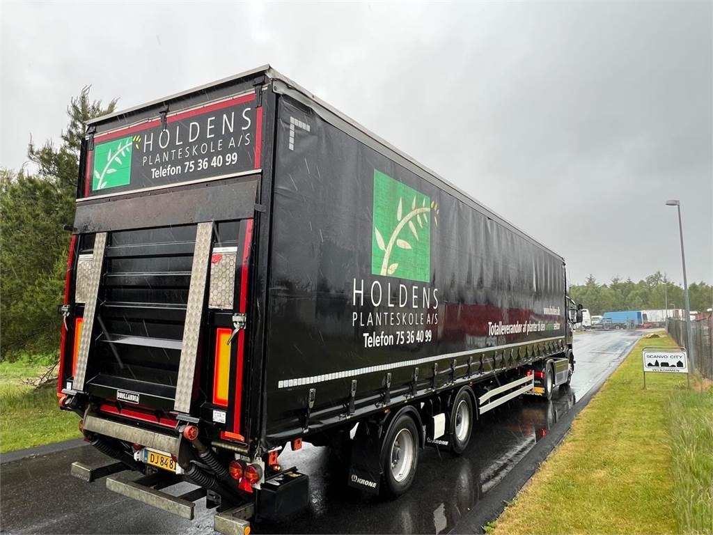 Krone 13,6 mtr gardin - lodretstående lift - Semi-trailer dengan terpal samping: gambar 1 Krone 13,6 mtr gardin - lodretstående lift - Semi-trailer dengan terpal samping: gambar 1