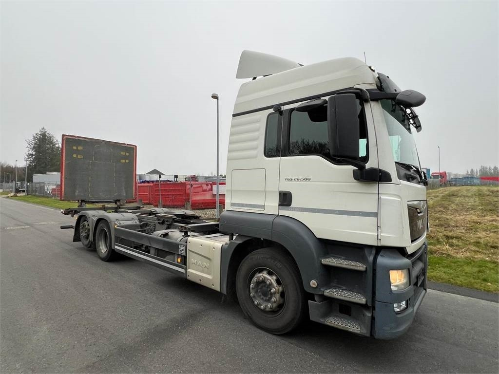 MAN TGS 26-500 6x2-4 LL - Pengangkut kontainer/ Container truck: gambar 3 MAN TGS 26-500 6x2-4 LL - Pengangkut kontainer/ Container truck: gambar 3