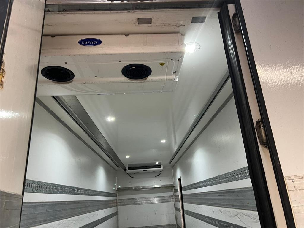 Mercedes-Benz Actros 2530 L 6x2*4 - Truk berpendingin: gambar 2 Mercedes-Benz Actros 2530 L 6x2*4 - Truk berpendingin: gambar 2