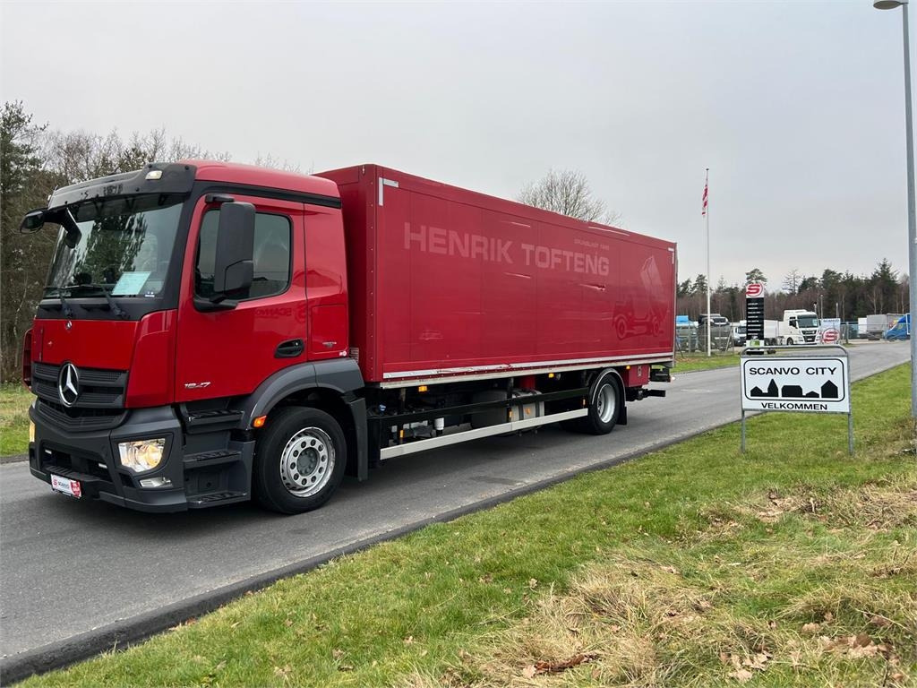 Mercedes-Benz Antos 1827 LnR - Truk box: gambar 1 Mercedes-Benz Antos 1827 LnR - Truk box: gambar 1