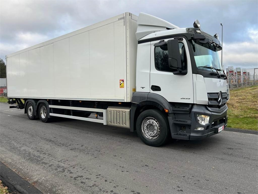 Mercedes-Benz Antos 2533 L - Truk box: gambar 3 Mercedes-Benz Antos 2533 L - Truk box: gambar 3