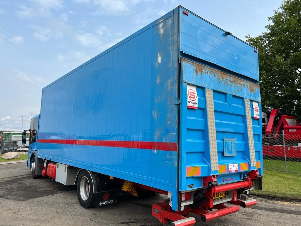 Mercedes-Benz Econic 1827 L - Truk box: gambar 2 Mercedes-Benz Econic 1827 L - Truk box: gambar 2