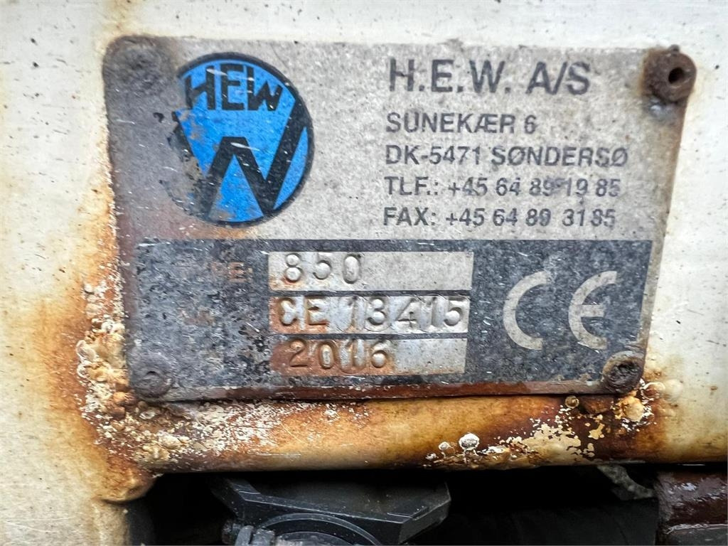 Truk sampah Mitsubishi Fuso CANTER 9C18: gambar 13 Truk sampah Mitsubishi Fuso CANTER 9C18: gambar 13