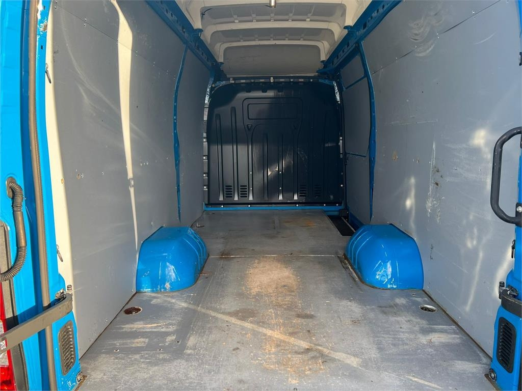 Renault Master 2.3 DCI 165 Rwd Twin L3H3 - Van panel: gambar 4 Renault Master 2.3 DCI 165 Rwd Twin L3H3 - Van panel: gambar 4