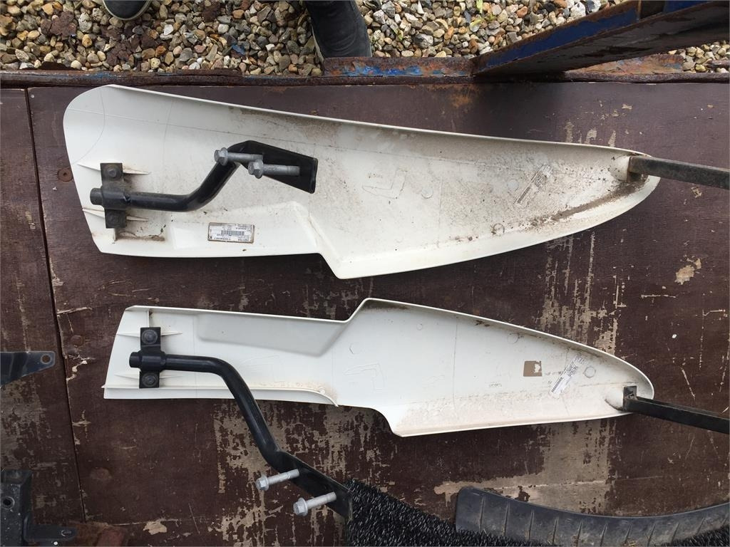 Tagspoiler Volvo FM4 - Aerodinamika/ Spoiler untuk Truk: gambar 2 Tagspoiler Volvo FM4 - Aerodinamika/ Spoiler untuk Truk: gambar 2