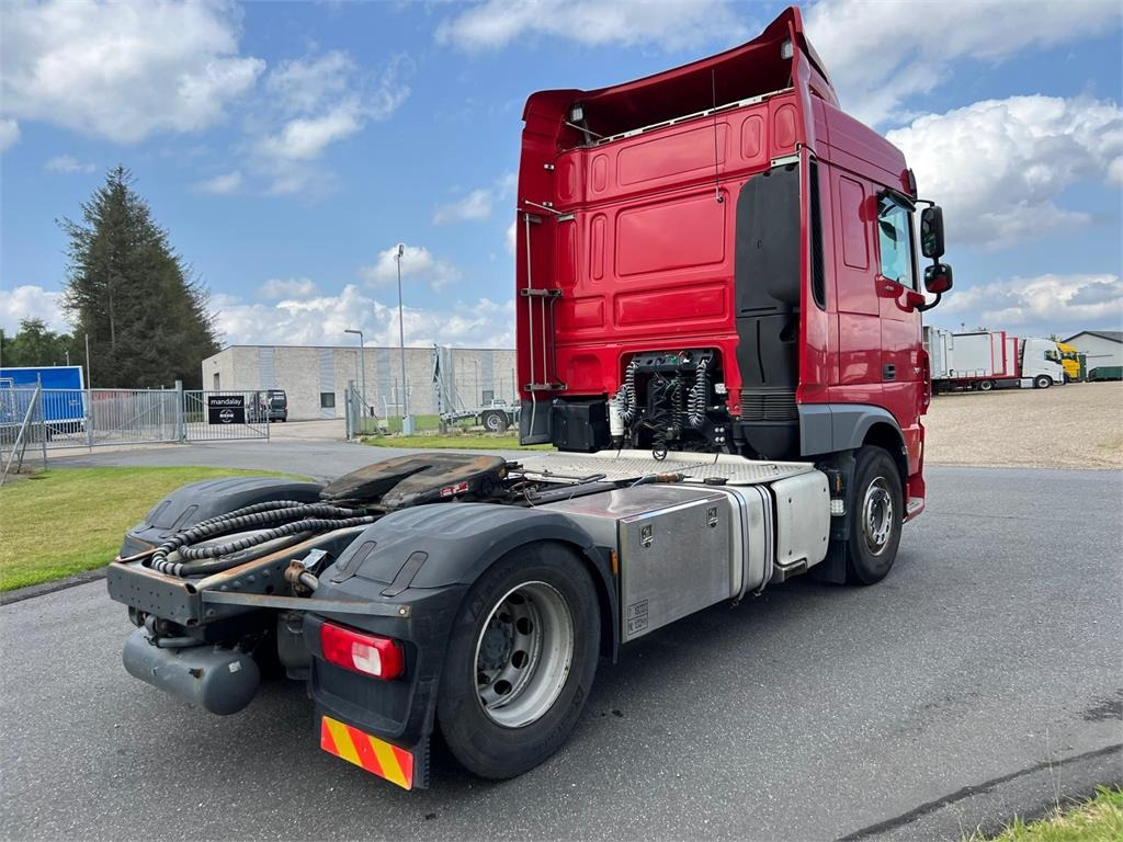 DAF XF 480 TF - hydraulik kit - Tractor head: gambar 3 DAF XF 480 TF - hydraulik kit - Tractor head: gambar 3