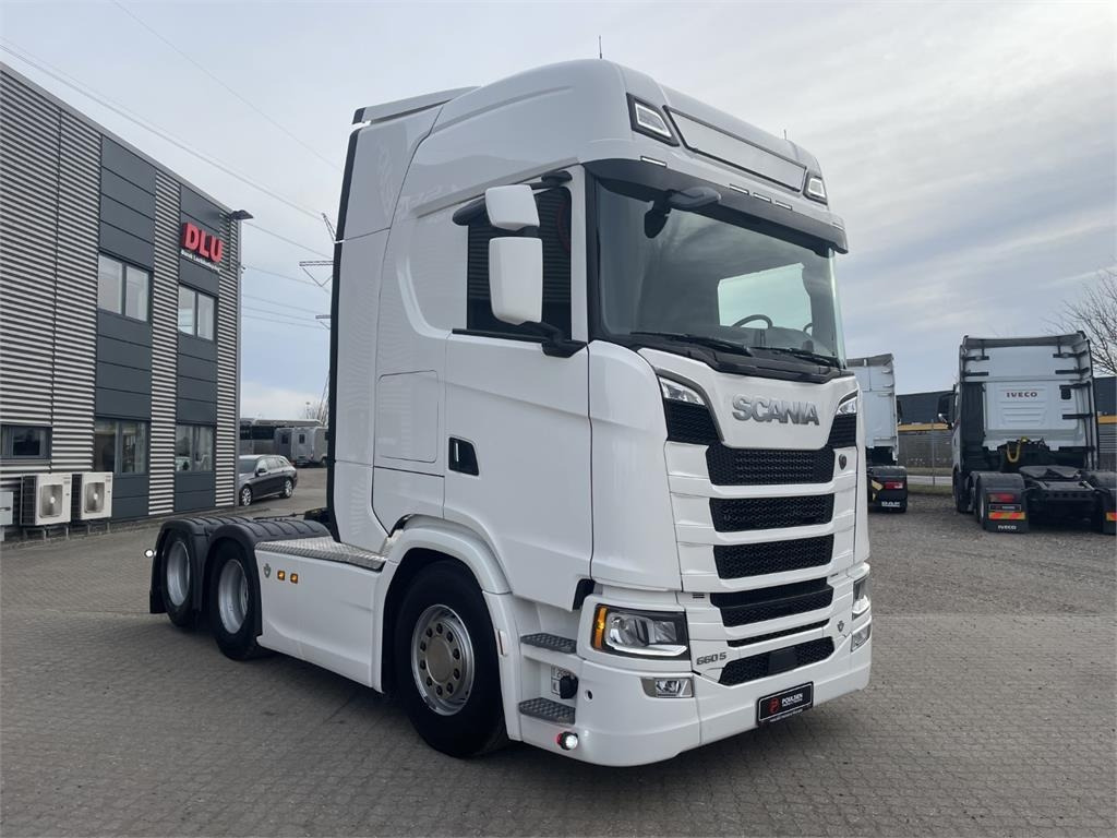 Scania S660 A 6x2 NB 2950 - Tractor head: gambar 1 Scania S660 A 6x2 NB 2950 - Tractor head: gambar 1