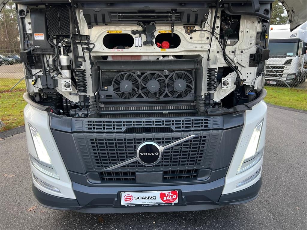 Volvo FH460 Aero + Klasse 3 - Tractor head: gambar 5 Volvo FH460 Aero + Klasse 3 - Tractor head: gambar 5