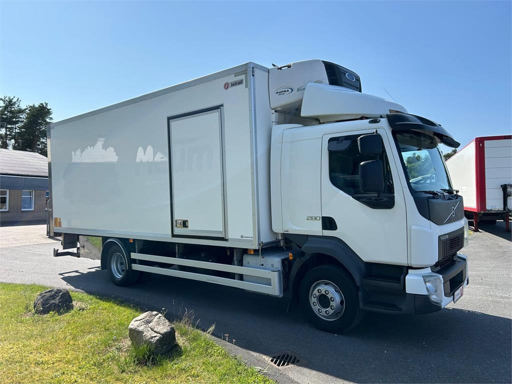 Volvo FL 280 (12 ton) Dobbelt compartment - Truk berpendingin: gambar 5 Volvo FL 280 (12 ton) Dobbelt compartment - Truk berpendingin: gambar 5
