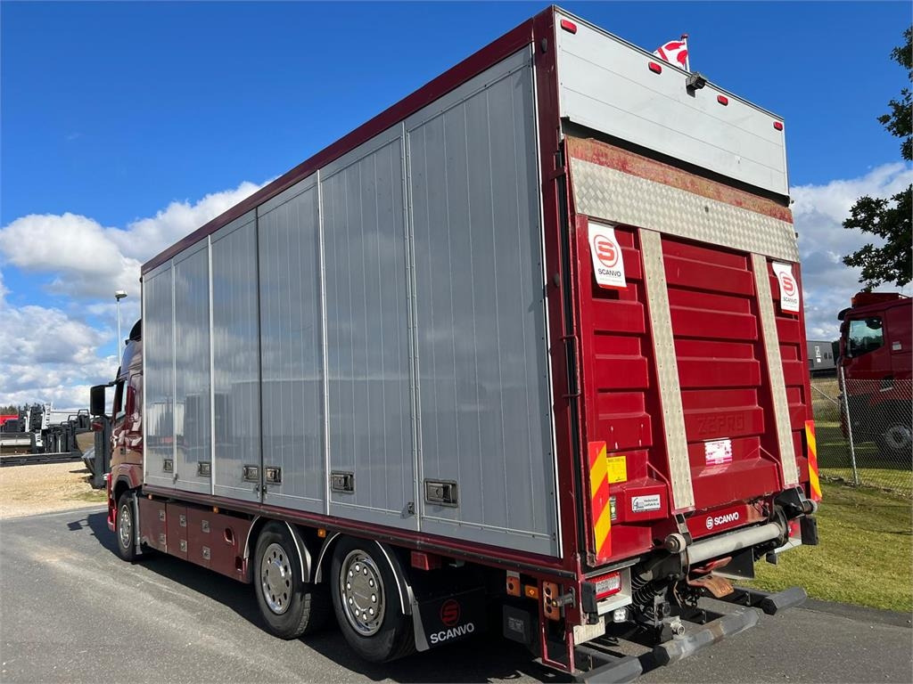 Volvo FM460 - Truk box: gambar 5 Volvo FM460 - Truk box: gambar 5