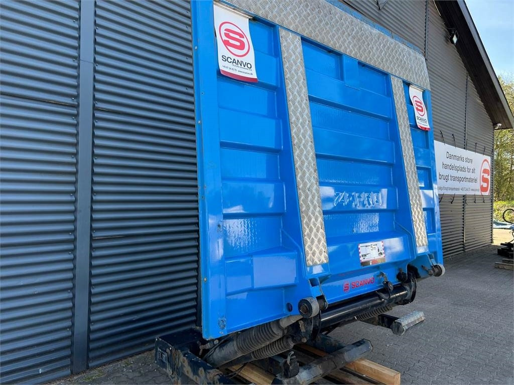 Zepro Z2500-150 MA lift - Pengangkatan ekor: gambar 1 Zepro Z2500-150 MA lift - Pengangkatan ekor: gambar 1
